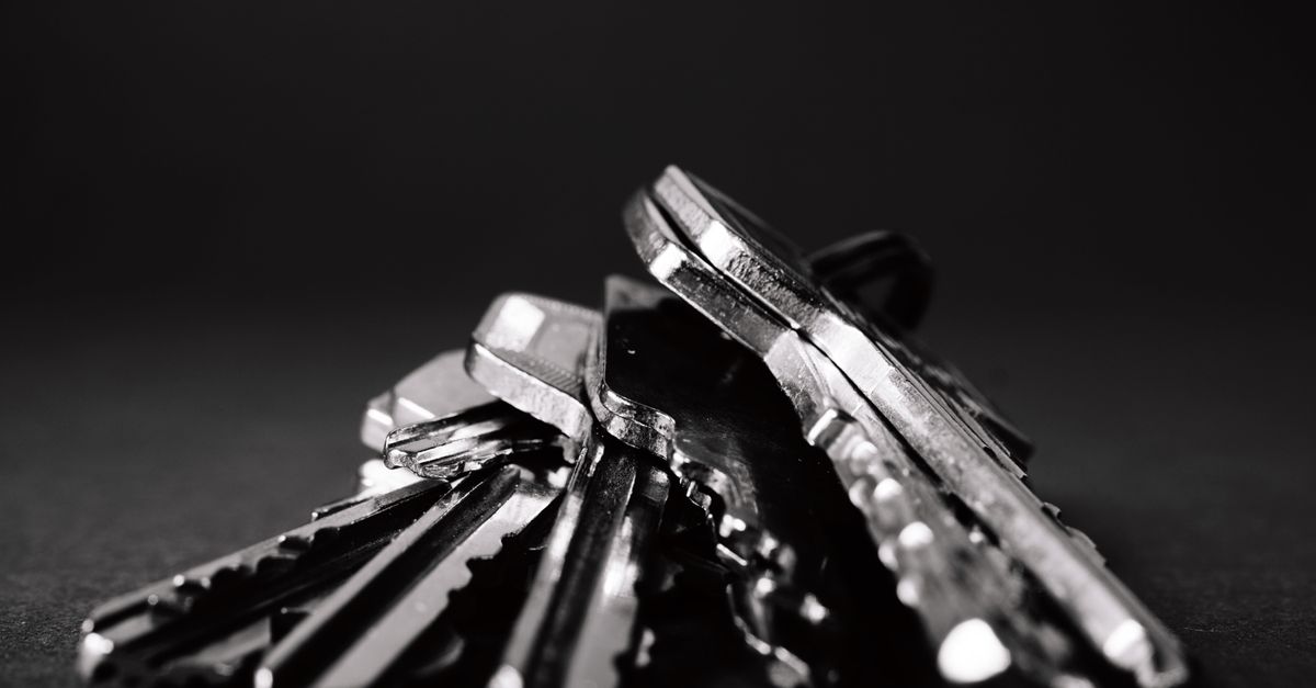 Emergency Commercial Lockout Response — Cutting Downtime to Minutes — Irvington Locksmith Pro